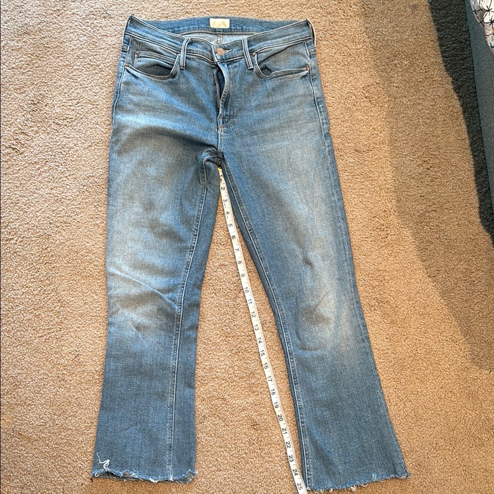 MOTHER Blue Ankle Cropped Jeans with Raw Hem